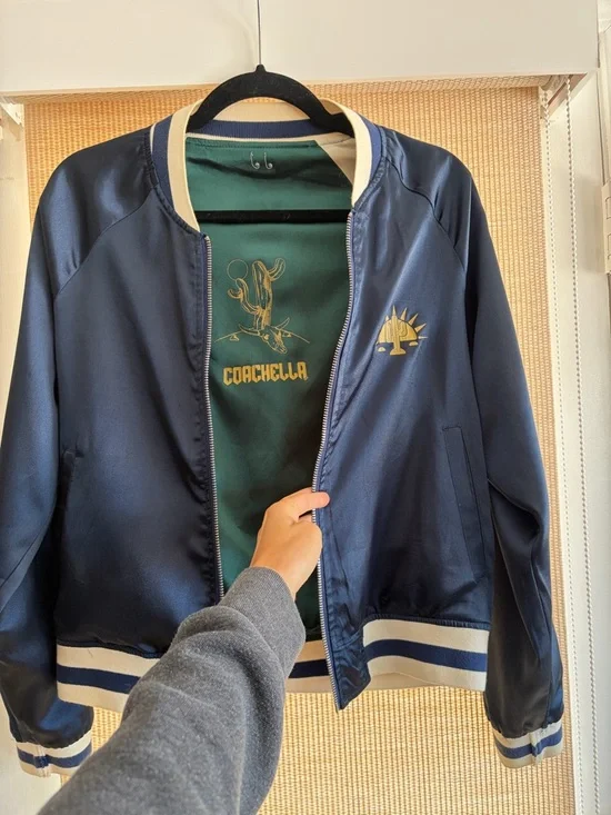 Green Satin 'Coachella' Embroidered Bomber Jacket - Picture 7 of 9